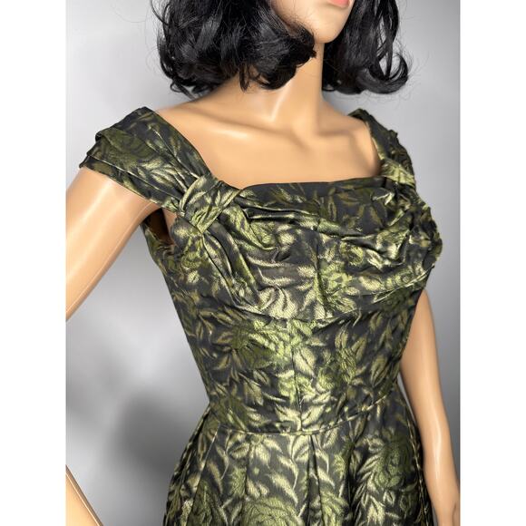 Vintage 1950s Olive Gold Brocade Cocktail Dress with Boned Bodice XS - Picture 6 of 17